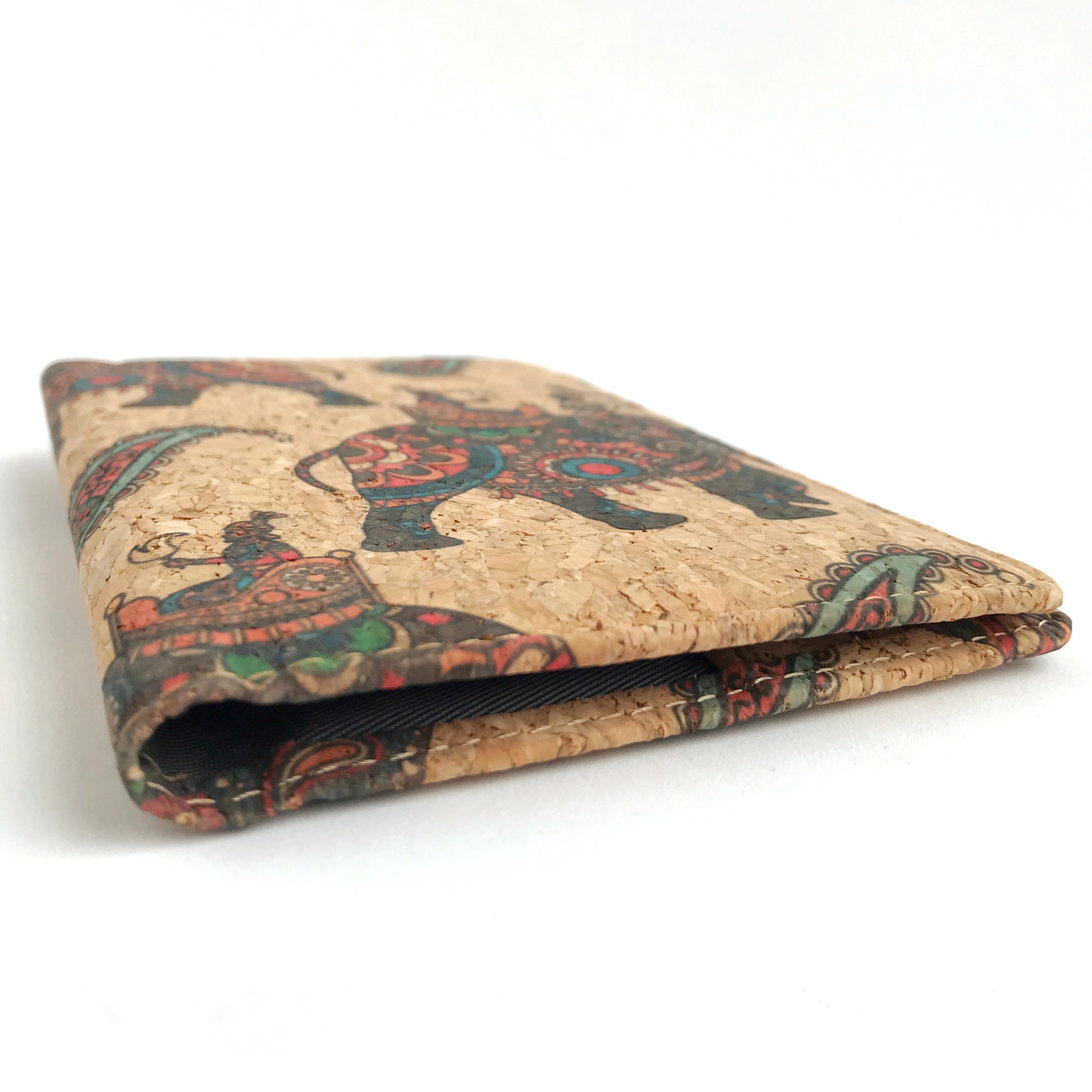 Porta pasaporte de cuero vegano corcho portugués natural sustentable unisex
