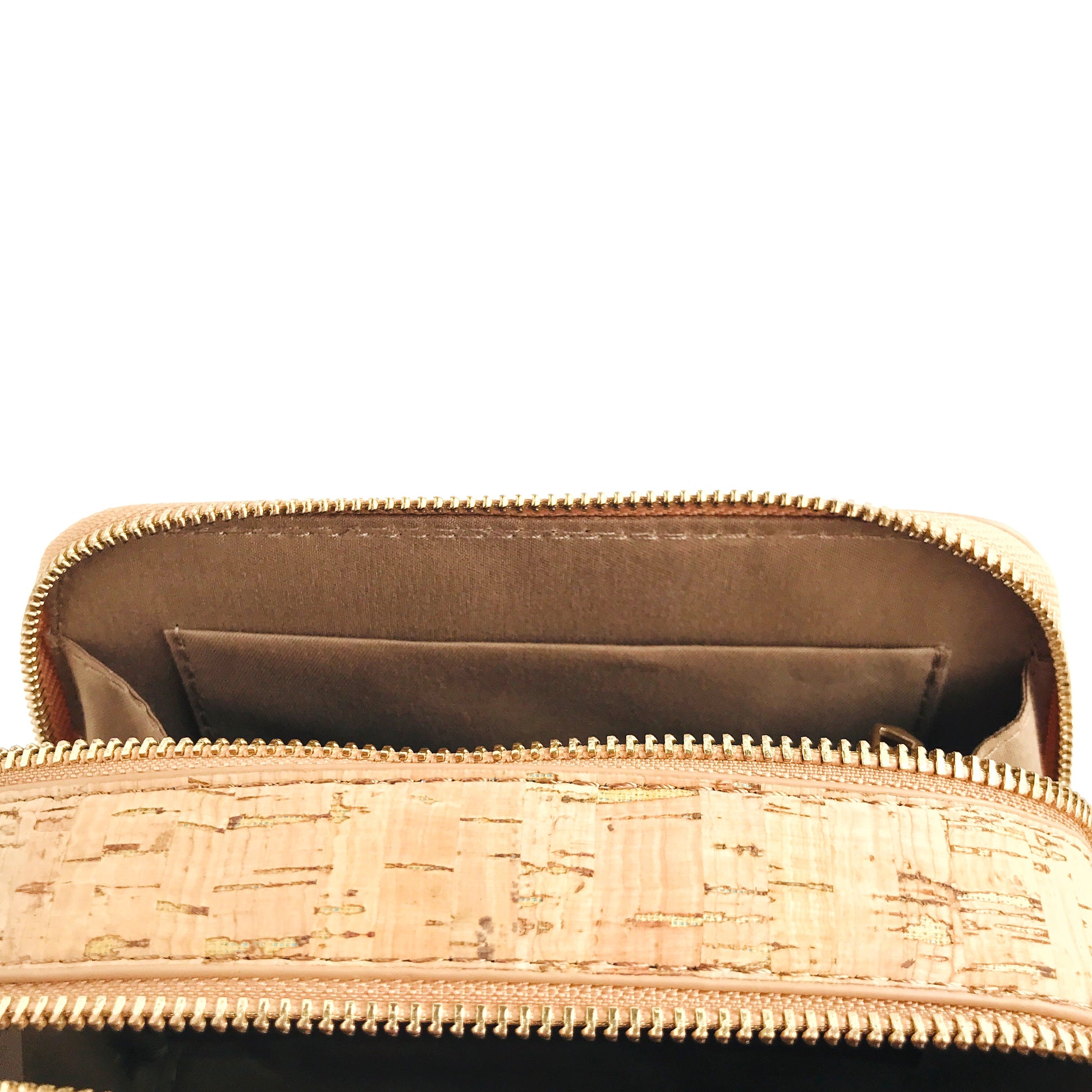 Bolsillos forrados interior cartera de corcho
