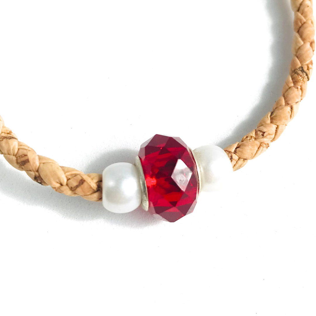 Pulsera de corcho portugués piedra de color rojo vivo moda mujer sustentable